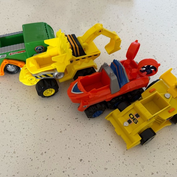 4 Paw Patrol Movie Rocky Deluxe Vehicle Garbage Recycling Truck 8" X 3"  Toys - Picture 13 of 13